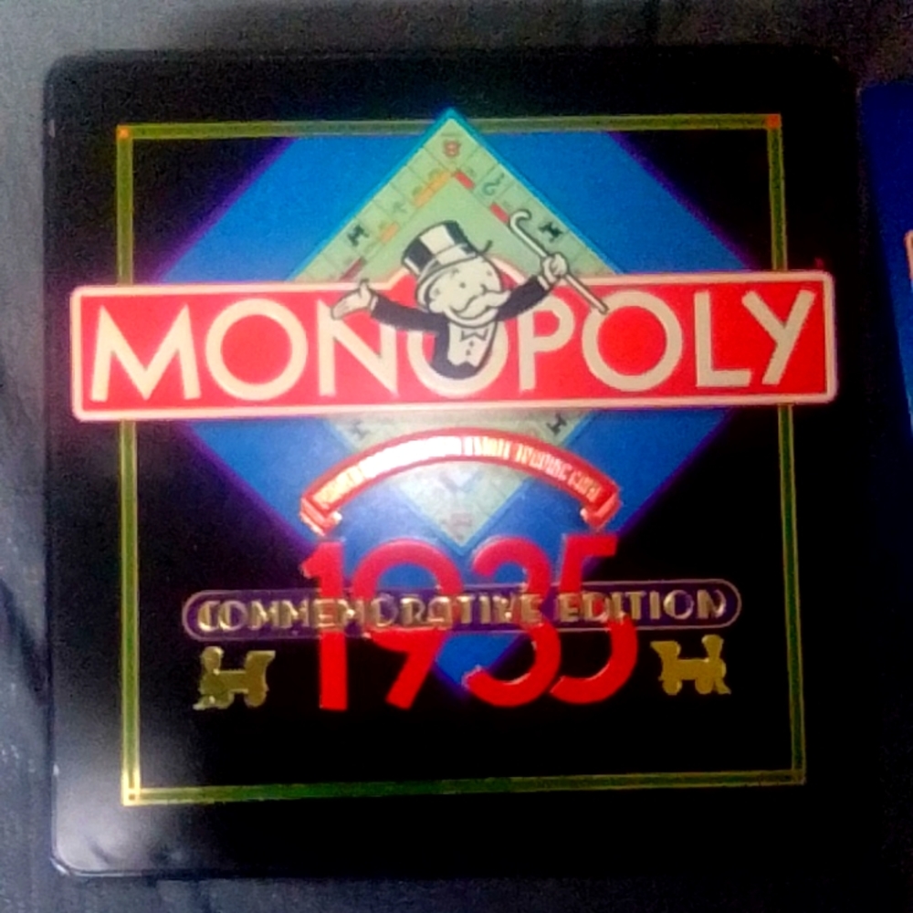 1935Commemorative  EDITION Monopoly from Parker Brothers ,Brand new